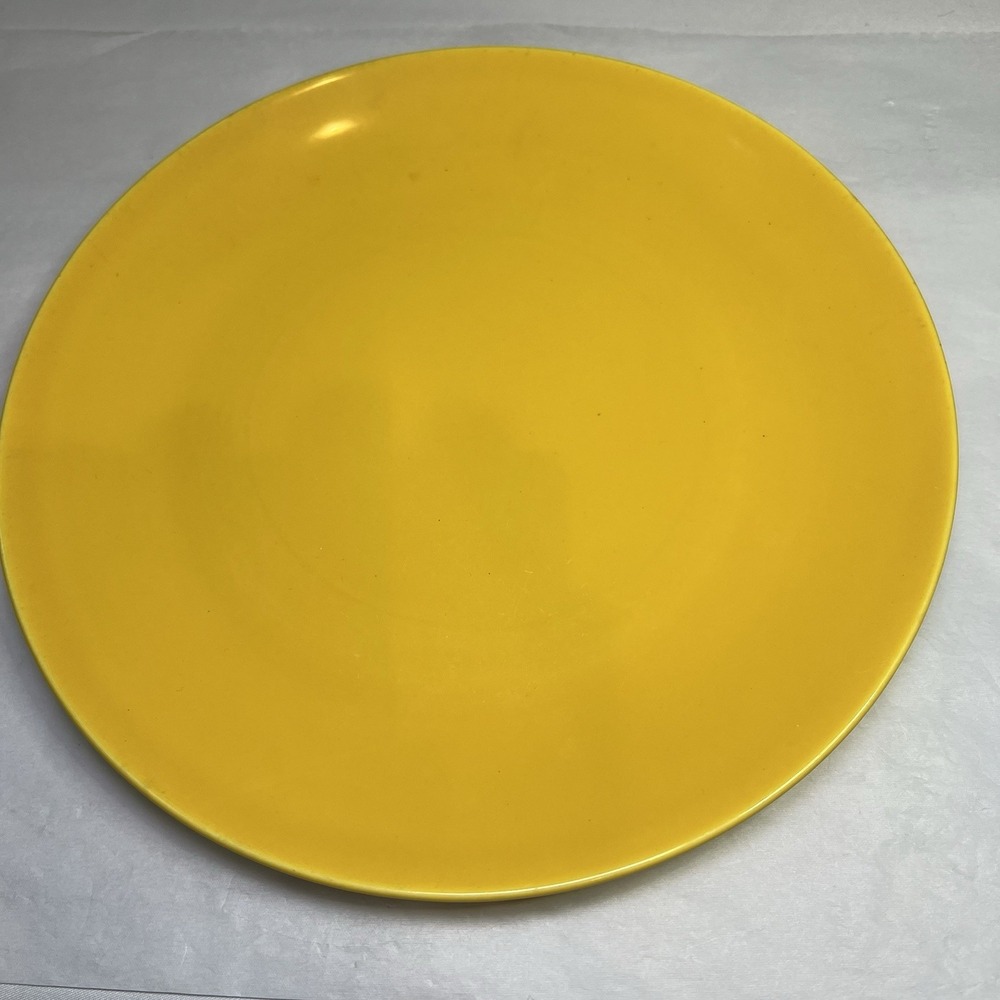 Rhythm by‎ Homer Laughlin 9" Plate Yellow, Vintage
